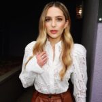 Jessica Rothe Instagram – Press day oh heyyyy ❤️ 

Thank you to the brilliant @mollyddickson @jennakristina and @bobbyeliot for reminding me that beautiful clothes and fancy makeup and hair are a lovely alternative to my usual COVID uniform of day old sweats and a messy top knot. 
 @divine__heritage @katespadeny  @annasheffield 

@allmylifemovie @universalpictures