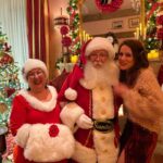 Jessica Stroup Instagram - Merry Christmas and Happy Holidays y’all ❤️