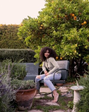 Jessica Sula Instagram - No shoes in the garden