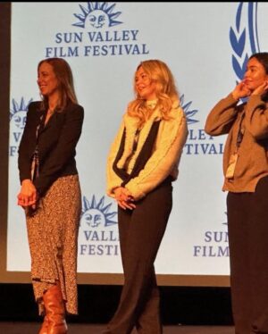 Jessica Sula Instagram - Went to @sunvalleyfilmfest for a day. It was bloody freezin and a snow storm hit. I worked on wayward in 2021 so I’m very happy it found a home at #deauville and #sunvalleyfilmfestival. We also missed @jessweixler & Ian (I don’t think I follow you Ian) lots.