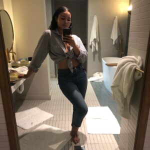 Jessica Sula Instagram - Coming down to the last couple of panic memz posts. Featuring a blurred photo of Mike (I’m kind of respecting his privacy) and another bathroom selfie for your critique. 🤌🏽🤌🏽 @paniconprime
