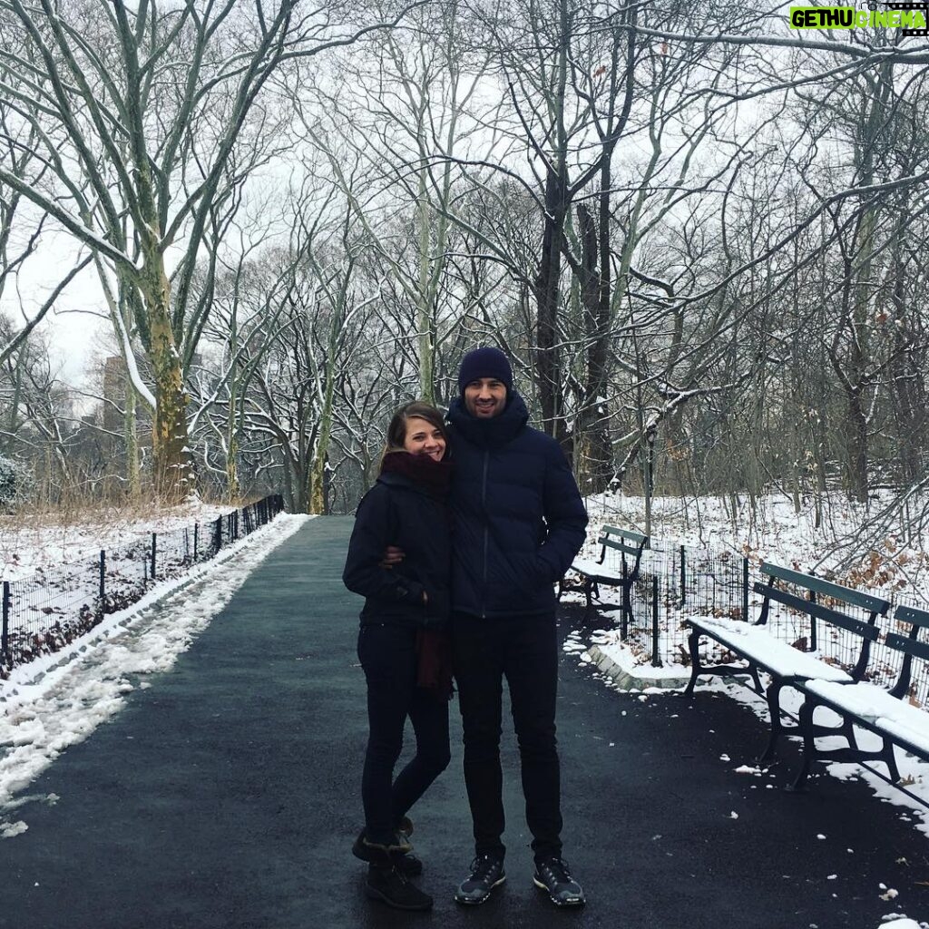 Jessica Watson Instagram - A little dusting of snow making a morning walk through New York’s Central Park extra special 👌❄️⛄️🥶