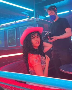 Jessie Mae Alonzo Instagram - ‘Everything now’ out now on @netflix