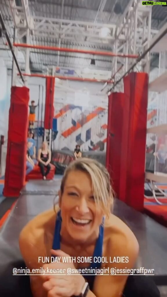 Jessie Graff Instagram - So grateful for this sport and the people in it! Thank you @gnarlyninjanate for your expert coaching on this snazzy turn and @sweetninjagirl @ninja.emily.keener @ninjaleesa.himka for all your tips on linking! You’re awesome! #ninjawarrior #lache #alwaysgrowing #keeplearning