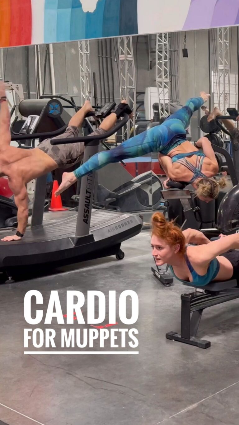 Jessie Graff Instagram - Who read the cardio manual best?