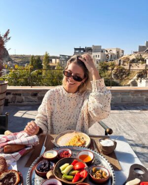 Jessika Dénommée Instagram - Swipe pour voir mon itinéraire complet de la Turquie 😍

Je vais aussi faire un Q&A en story donc pose-moi tes questions en commentaire 🙈

Save for later 🥰