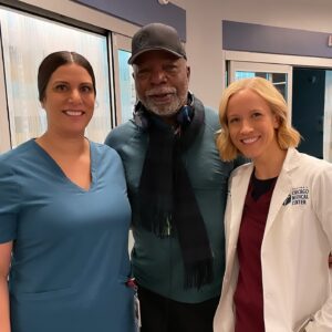 Jessy Schram Instagram - Just the other day on Chicago Med, we were asking if Carl Weathers will be back directing this season. I loved him as a director, he challenged and gave notes that made a difference. And as a human, he smiled a deeper smile when he talked about his grandkids, took photos with the crew pretending to knock them out and asked me questions about personal and work experiences, while being just as excited to share his own. @itslorenadiaz and I took full advantage of his willingness to share and asked all questions about his career and process. He was intimidating and absolutely lovely. A walking legend 🥊 🐊 ⛳️ 
Sending much love to his family and loved ones.