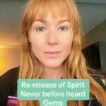Jewel Instagram – Here’s a little background on the rare archival material you’ll hear on the 25th anniversary edition of Spirit, out THIS FRIDAY. I owe a lot to my archivist Alan Bershaw, who’s been helping me keep track of my live show setlists, demos, and finished songs for so many years now. We can’t wait for you guys to hear the unreleased tracks on this new version! Link in bio to watch more BTS videos and pre-order/pre-save the album.