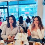 Jewel Staite Instagram - TV mother daughter tea time 🫖 @edensgilmore @familylaw_tv