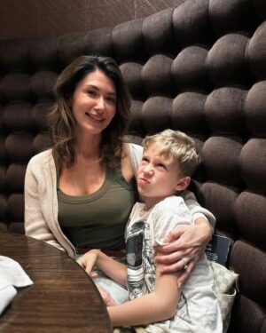 Jewel Staite Instagram - The anatomy of being a boy mom 🩵