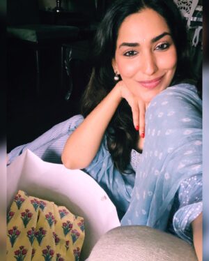 Jhataleka Malhotra Instagram - Random 💙🦋

#photodump
