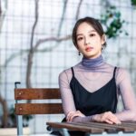 Jian Man-shu Instagram - 💜 在一個一直想把你改造成別人的世界裡做你自己，是最偉大的成就。 To be yourself in a world that is constantly trying to make you something else is the greatest accomplishment. ——— Ralph Waldo Emerson #沒有你依然燦爛 #江以晴 #做你自己 照片｜中國時報提供 攝影｜羅永銘 MAKEUP｜@backstage_aga HAIRSTYLE｜@driven.by @ajae_yt CLOTHING｜@kew_studio_tw
