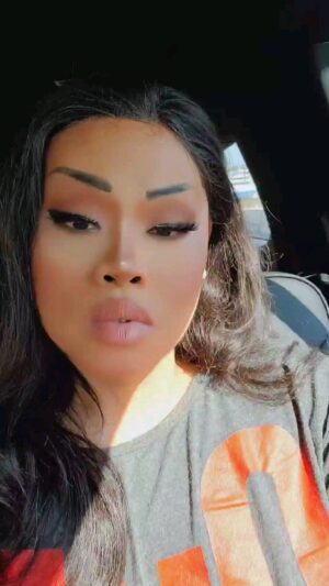 Jiggly Caliente Instagram - 