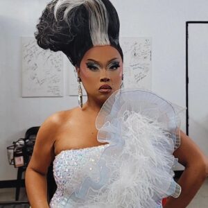 Jiggly Caliente Instagram - The Golden Gays join us for Twinning: The Shequel! ☀️ Watch the new ep of #DragRacePH   Untucked now! 👠
Streaming on:
🇵🇭 @wowpresentsplus   @HBOAsia
🌎 @wowpresentsplus (Use code: PHILIPPINES for 20% off your first month!)

Look  Rundown
Dress @angelayalacouture
Hair @wigalooph styled by @iam_iangarcia
Make up @princemarell 
Nails @clawsstudio.ph 
Jewelry @ampedaccessories
Skin @liftclinicph