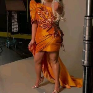 Jiggly Caliente Instagram - I am really proud of this look and what it has done for me.  This is a prime example of full circle and things aligned with destiny. 👗 By @angelayalacouture . Hair by @dragbychariel . Shoes @louboutinworld  make up by the model herself.