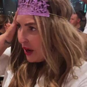 Jillian Warry Barberie Instagram - Happy Birtbday @lisabreckenridge !!!!!! Love you @kymdouglas @dorothy_lucey @carlota_espinosa11 #Brentwood