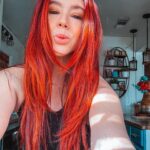 Jillian Rose Reed Instagram - I’m a millennial, of course I always make the kissy face 🥹💕