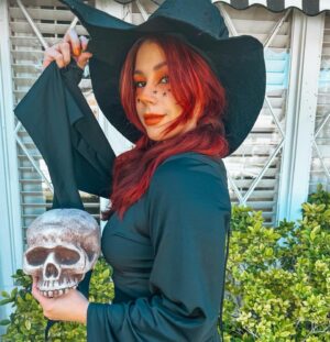 Jillian Rose Reed Instagram - Double double, toil and trouble 💀🖤