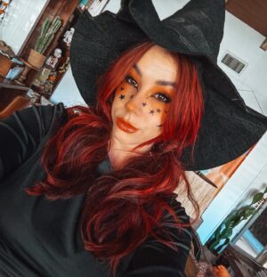 Jillian Rose Reed Instagram - Double double, toil and trouble 💀🖤
