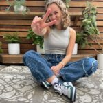 Jillian Shea Spaeder Instagram – me and some plants!