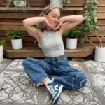 Jillian Shea Spaeder Instagram – me and some plants!