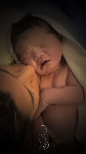 Jimena Píccolo Instagram - Artemio 👶🏻

“” El día más importante de nuestras vidas no podría haber sido más soñado. 

Nacho sos un ser increíble, nos acompañaste en todo momento siempre con una sonrisa y tu calidez.

No podríamos haber elegido mejor obstetra para recibir a nuestro amado Artemio.

Te queremos ❤️❤️❤️””

Un largo camino recorrido, siempre llegando al consultorio con una sonrisa enorme, fue hermoso acompañarlos. Felicidades de corazón @jimepiccolo & @pablomatiaspardo, se los quiere mucho 🫶🏻

♥️♥️♥️♥️♥️♥️♥️♥️♥️♥️♥️♥️♥️♥️

Diploma de Honor (UBA).
Especialista Universitario (UBA).
Universidad de Buenos Aires.
Fellow American College ACOG.
🏥 Sanatorio Otamendi Y Miroli.
🏨 Hospital Gral de Agudos Piñero.
🏬 Consultorio: Mansilla 2410 - 1A. 
🌎 Ciudad de Buenos Aires. Argentina🇦🇷.
📧 consultas@cvmedicinaintegral.com.ar.

#newborn #baby #newbornphotography #babygirl #paregnant #bebe #nachoptomasone #pregnant #pregnancy #breech #embarazada #embarazo #delivery #mom #moms #mommy #breastfeedi ng #medicine #sanatoriootamendi