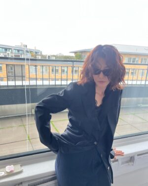 Jin Seo-yeon Instagram - 💃🏾놀랍도록 멋진 헤어 메이크업종결자 @unjin_baek