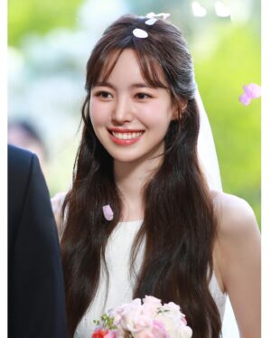 Jin Se-yeon Instagram - ⠀
⠀
#starting_over
