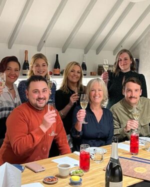 Jo Joyner Instagram - That’s a wrap on series 4 of Shakespeare & Hathaway for @bbc A job I love and cherish with the best of people. Wish I could always work with the gorgeous @benjaminbentone - we share the same funny bone, the special human that is Patch Walsh-McBride and the fantastic crew, not least of all the talent that is @mattsimpsonmakeup We hope you enjoy watching it as much as we enjoyed making it. Over and out xx
