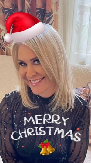 Jo O'Meara Instagram - I want to wish Each and Every one of you a very Happy Christmas 🎄 I just want to take this moment to say a huge Thankyou to anyone who got a Ticket to come and see my shows ! I love getting out there and performing for you all ! your endless support means the absolute world to me ! This year has proved to be quite testing with my health issues , but nothing will stop me doing what I love !  I will see you all in 2023 with more shows , more music and more memories! Whatever you are doing this Christmas, I hope it’s a happy one full of love ❤️ 
“Merry Christmas to you all” 💕
#merryxmas #grateful #blessed 🎄