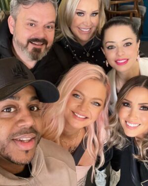 Jo O'Meara Instagram - So much fun filming today ! So lovely being back with the gang ♥️💫 #sclub7 #reunited 💕