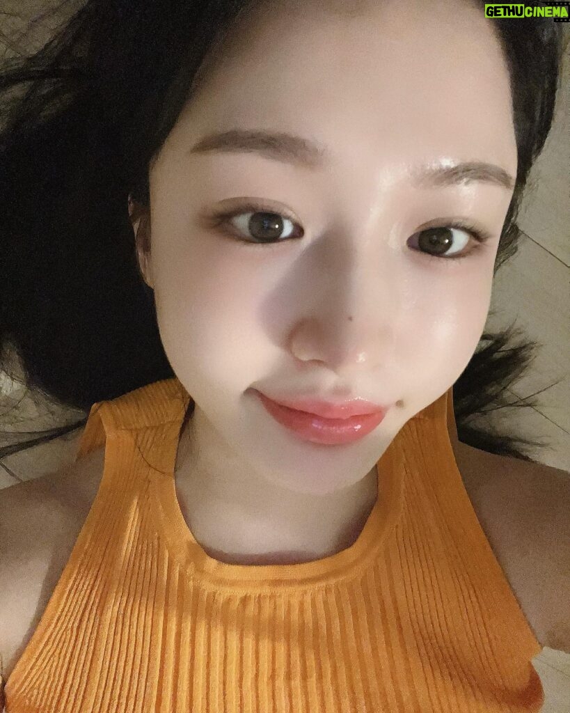 Jo Hye-joo Instagram - 🍊🥕🏀🧡🎃