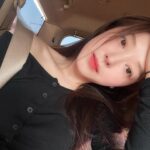 Jo Woo-ri Instagram - 아직도 봄 기다리기 🌼🌱