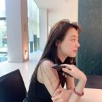 Jo Woo-ri Instagram - 애써 웃는거임 😊⛳️☀️🤭💕💗😻
