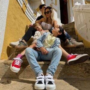 Joana Amaral Dias Instagram - Feliz dia da Mãe 🐓🐣