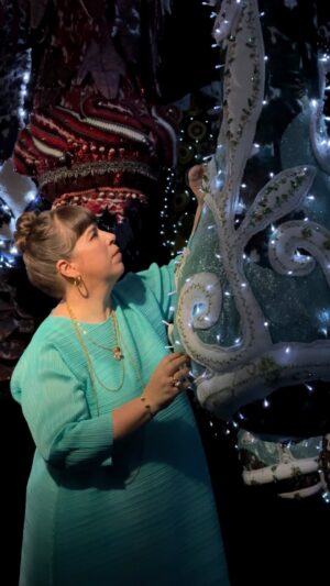 Joana Vasconcelos Instagram - “People can touch it, feel it and enjoy it!” 

It’s the final week of our extraordinary “ArtisTree Selects: Enchanted Forest” installation! Listen to its incredible creator @joanavasconcelosatelier describing how she hopes people will interact with this truly mesmerising installation – and make sure you don’t miss out on experiencing its beauty and magic for yourself by visiting before this Sunday. 

ArtisTree Selects: Enchanted Forest 
“Enchanted Forest” 
📍 ArtisTree, 1/F Cambridge House, Taikoo Place 
“Valkyrie Seondeok” 
📍 1/F Two Taikoo Place 
📅 Until 28 April 2024 

🔗 Visit the link in bio for more information 

#ArtisTreeSelects #EnchantedForest #JoanaVasconcelos #SwirePropertiesArtsMonth #SwirePropertiesArt #TaikooPlace #AGreatPlaceToBe #Taikoo #QuarryBay #contemporaryart #modernart #art #publicart #hkart #hongkongart #hkartsmonth @taikooplace_hk @swireproperties_arts