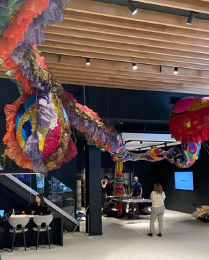 Joana Vasconcelos Instagram - Currently in NYC our dedicated team is putting the final touches on a special installation for Roche Bobois’ 50th anniversary in the US. Stay tuned for the reveal!

🗽🗽🗽

Atualmente em Nova Iorque a equipa do atelier está a dar os últimos retoques numa instalação especial para o 50º aniversário da Roche Bobois nos EUA. Esteja atento para ver o resultado final!

@rochebobois 
#JoanaVasconcelos #RocheBobois #NYC #ArtInProgress #NYCArt #ComingSoon #WIP #TextileArt #ArteTextil #Escultura #Sculpture #ArteContemporanea #ContemporaryArt #Art #Arte