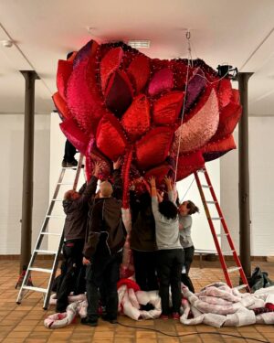 Joana Vasconcelos Instagram - Find out more about how the exhibition “Le Château des Valkyries” at Gottorf Castle was put together. 
Ten impressive artworks can be seen on the Museum Island in Schleswig, including the Valkyries Marina Rinaldi, Martha and Thyra, the last one made with Dior fabrics, in partnership with the fashion house. Another monumental work - Ostfriesland - is on display at the Ornamental Cast Iron Museum in Büdelsdorf. Visit until 27 October!

❤️❤️❤️

Descubra um pouco da montagem da exposição “Le Château des Valkyries” no Castelo de Gottorf.
Na Ilha dos Museus, em Schleswig, podem ser vistas dez instalações que preenchem as salas, incluindo as Valquírias Marina Rinaldi, Martha e Thyra, esta última realizada com tecidos Dior, em parceria com a casa francesa. Outra obra monumental - Ostfriesland - está exposta no Museu de Ferro Fundido Ornamental em Büdelsdorf. Visite até 27 de outubro!

📸 © Paula Leitão
@schloss_gottorf
#lechateaudesvalkyries #valkyries #valquirias #gottorf #schleswig #schlossgottorf  #landesmuseensh #opening #makingof #wip #textileart #artetextil #escultura #sculpture #janavasconcelos #artecontemporanea #contemporaryart #art #arte