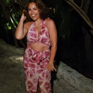 Joana Cruz Instagram - Aaaaaaahhhh se calhar até nem tinham reparado, mas agora já mandei avisar 😅😅 Mais uma atividade proporcionada pelo tempo livre de férias 🙃 Aproveitar enquanto não acaba🫣🫣
#dancinhas #tulum #mexico #vacation