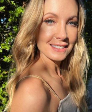 Joanne Froggatt Thumbnail - 8.9K Likes - Top Liked Instagram Posts and Photos