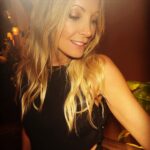 Joanne Froggatt Instagram - Had a gorgeous evening last night with @chantecaille @countryandtownhouse Thank you for bringing such an amazing group of women together in such a beautiful setting. And thank you to @hyattchurchill for an incredible stay with the most amazing service. 💋
