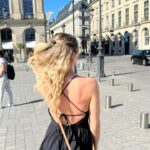 Joanne Froggatt Instagram - Summer treasure hunting in Paris 💋
