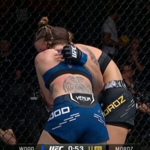Joanne Wood Instagram - Joanne Wood’s spinning backfist was clean 👀 

Wood retired from MMA on top, securing the split decision win at #UFC299 💪