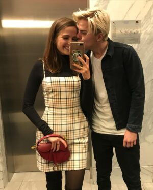 Jocelyn Hudon Instagram - 🤮we’re gross. Hbd @jakemanley😍