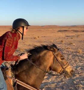 Jocelyn Shelfo Instagram - Okay now listen y’all can’t even hold me for this because the horse girls are on to something ... (I think I am a horse girl)