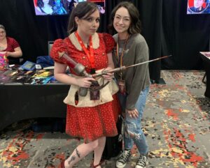 Jodelle Ferland Instagram - I had a great time at @kowaicon over the weekend, loved seeing all your bioshock and silent hill cosplays!💚