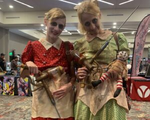 Jodelle Ferland Instagram - I had a great time at @kowaicon over the weekend, loved seeing all your bioshock and silent hill cosplays!💚