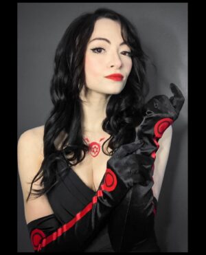 Jodelle Ferland Instagram - hey instagram it’s been a while! on my way to texas for @kowaicon, come say hi this weekend if you live nearby!❤️