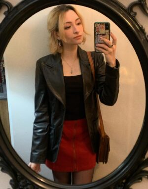 Jodelle Ferland Instagram - swipe for 🐈‍⬛