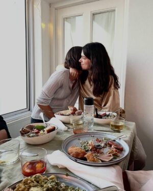 Jodi Balfour Instagram - hands and faces and bodies and land and smells and tastes of home. uncontainable fragments, part remedy part ache, it’s difficult to explain.